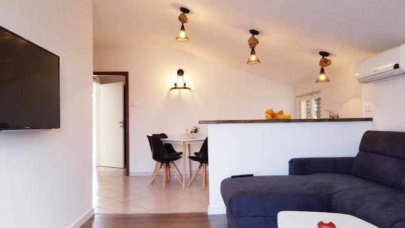Apartment Mirjana Vodice Dış mekan fotoğraf